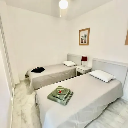 Stunning 5 Minutes From The And Golf! * Marbella